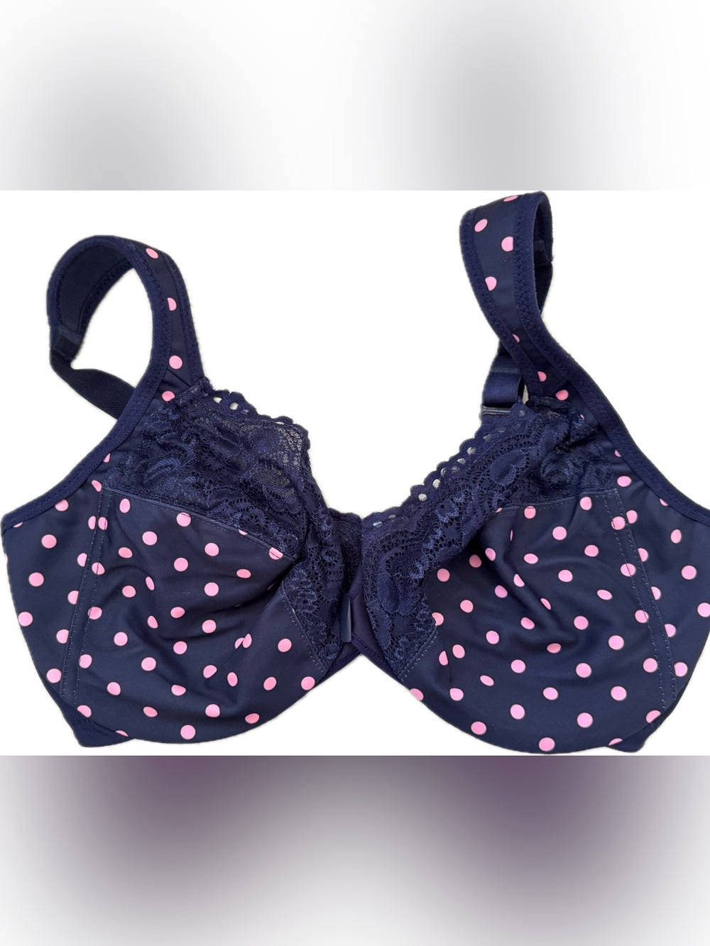 5 Glamorise Lace, Front-Closure Support Bras Excellent condition 36DD
